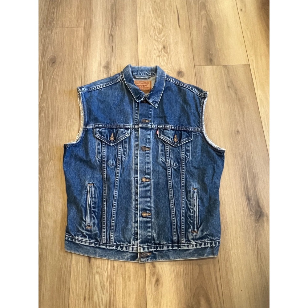 Vintage Levi's 70516-0216 Denim Trucker Vest Men's XL Made USA Distressed Blue